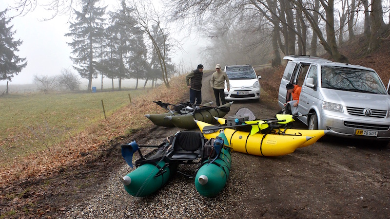 Klargøring af pontonbåde 160312 lergraven pakud