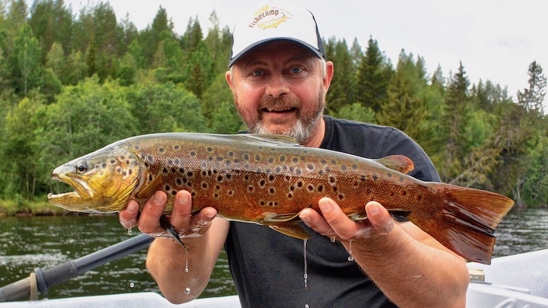 190717 rena guide lars trout