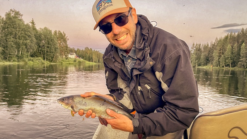 220702 rena guide svensk grayling