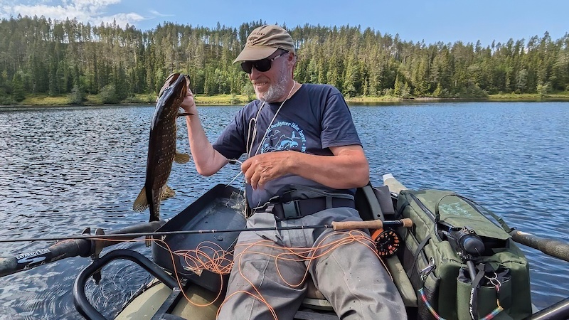 230617 slem lake henrik leth gedde
