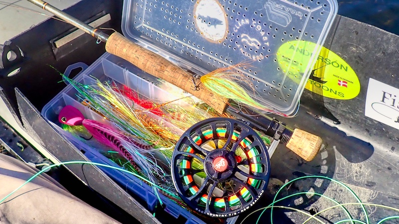 240918 tange fluer grej