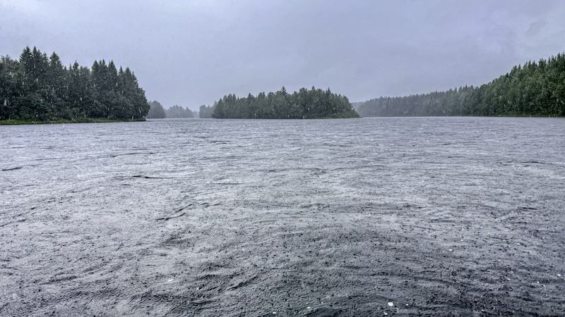 Glomma opstrøms Rena By 250731 glomma regn