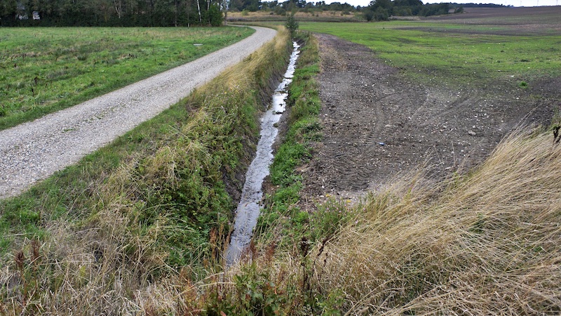 Mindre ødelagt vandløb 260227 valg lille vandlob plojet